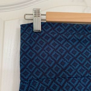 LuLaRoe Azure Skirt: M Blue Geometric Pattern